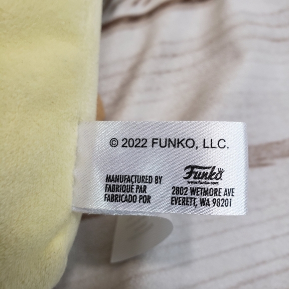 Funko Gamer Desserts Jiggly Cheesecake Plush Stuffed Toy Fruit Top 8 Inch 2022 - Picture 7 of 9